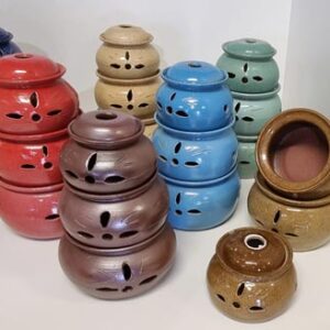 Pots oignon ail échalote empilés
